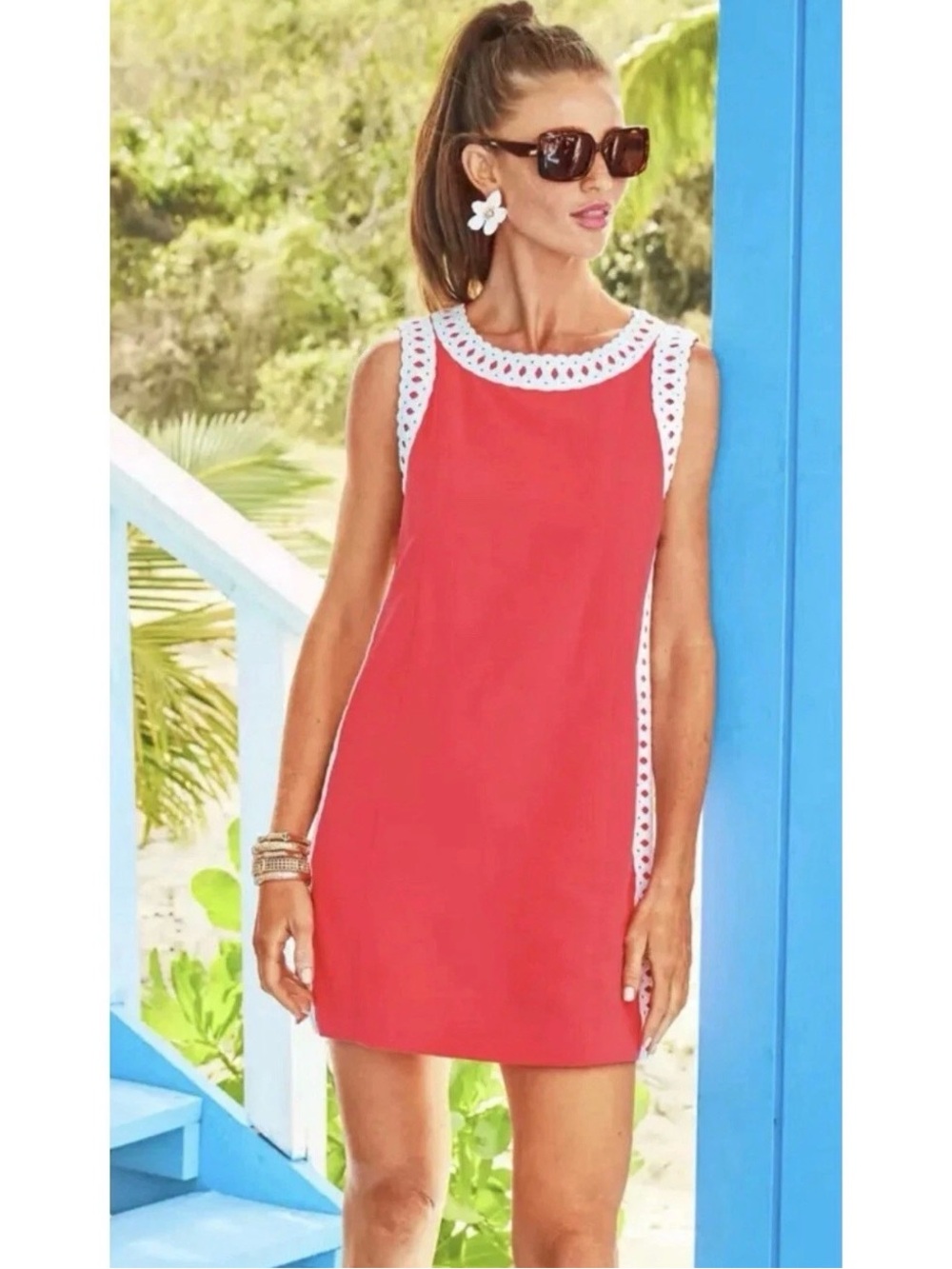 Lilly Pulitzer sadie shift Romper Eyelet Trim Sleeveless Size 8
Pre owned grea